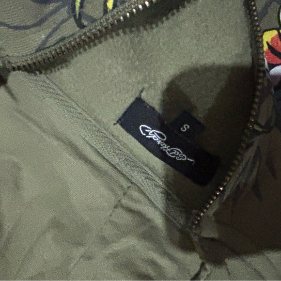 Ed Hardy’s Green Hoodie with Floral and Graphic Design - Picture 4 of 4